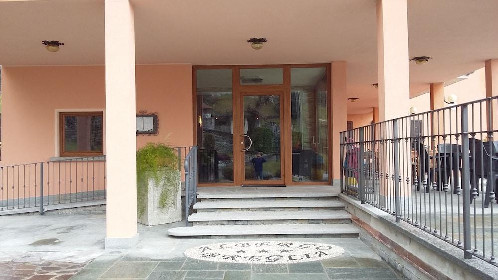 Hotel Breglia Lake Como Exteriör bild